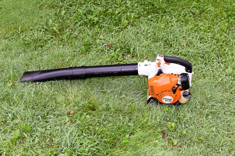  Leaf - Grass - Debris Blower - Leaf Shreadder Vac - Vacuum SH85